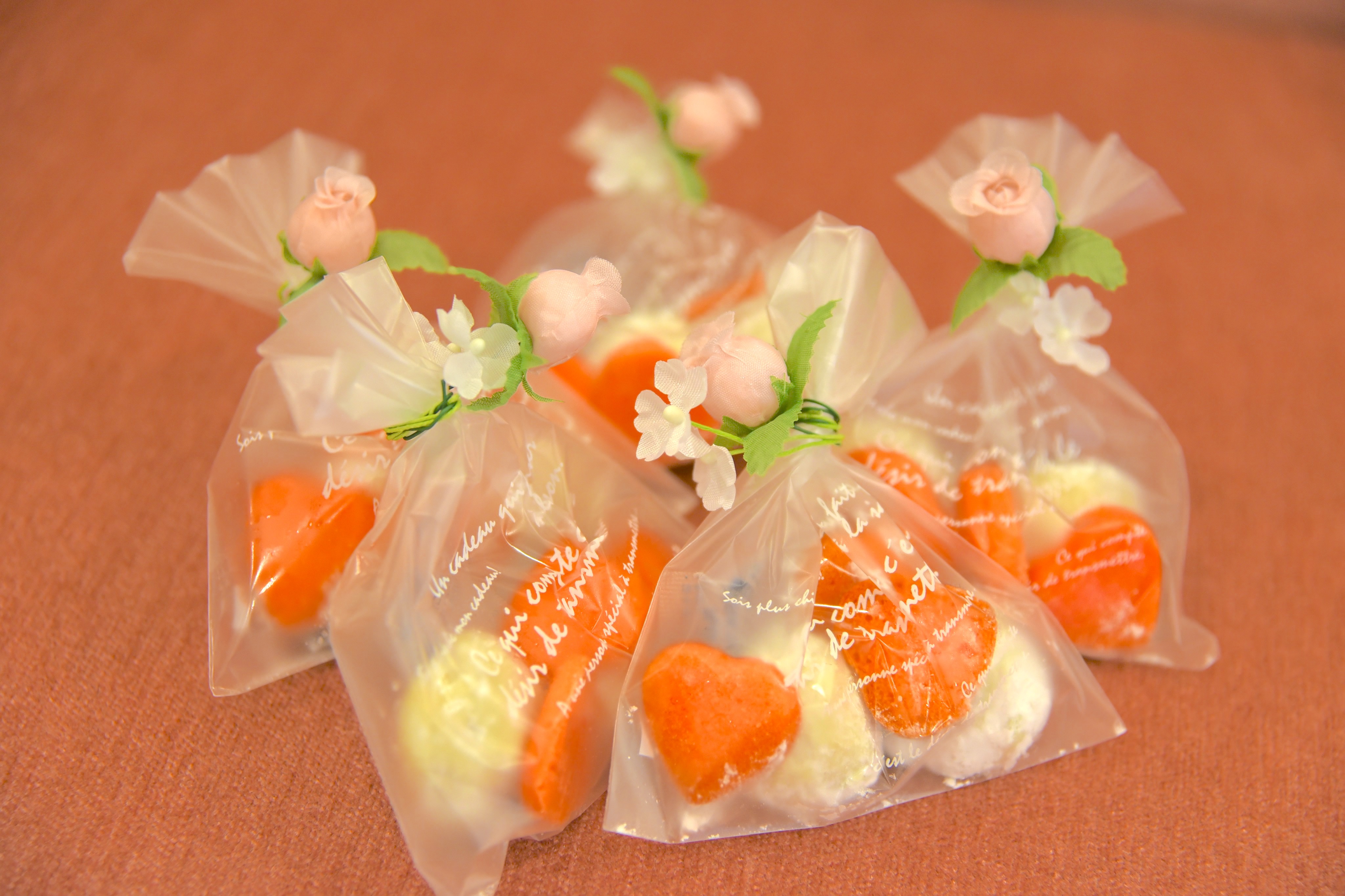 プチギフトに三国のフレンチレストラン・LULLのお菓子をご用意いたしました【Welcome to our wedding】